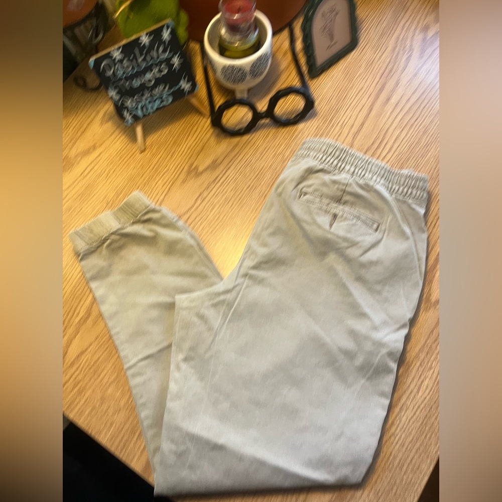 Men's Tan Pants